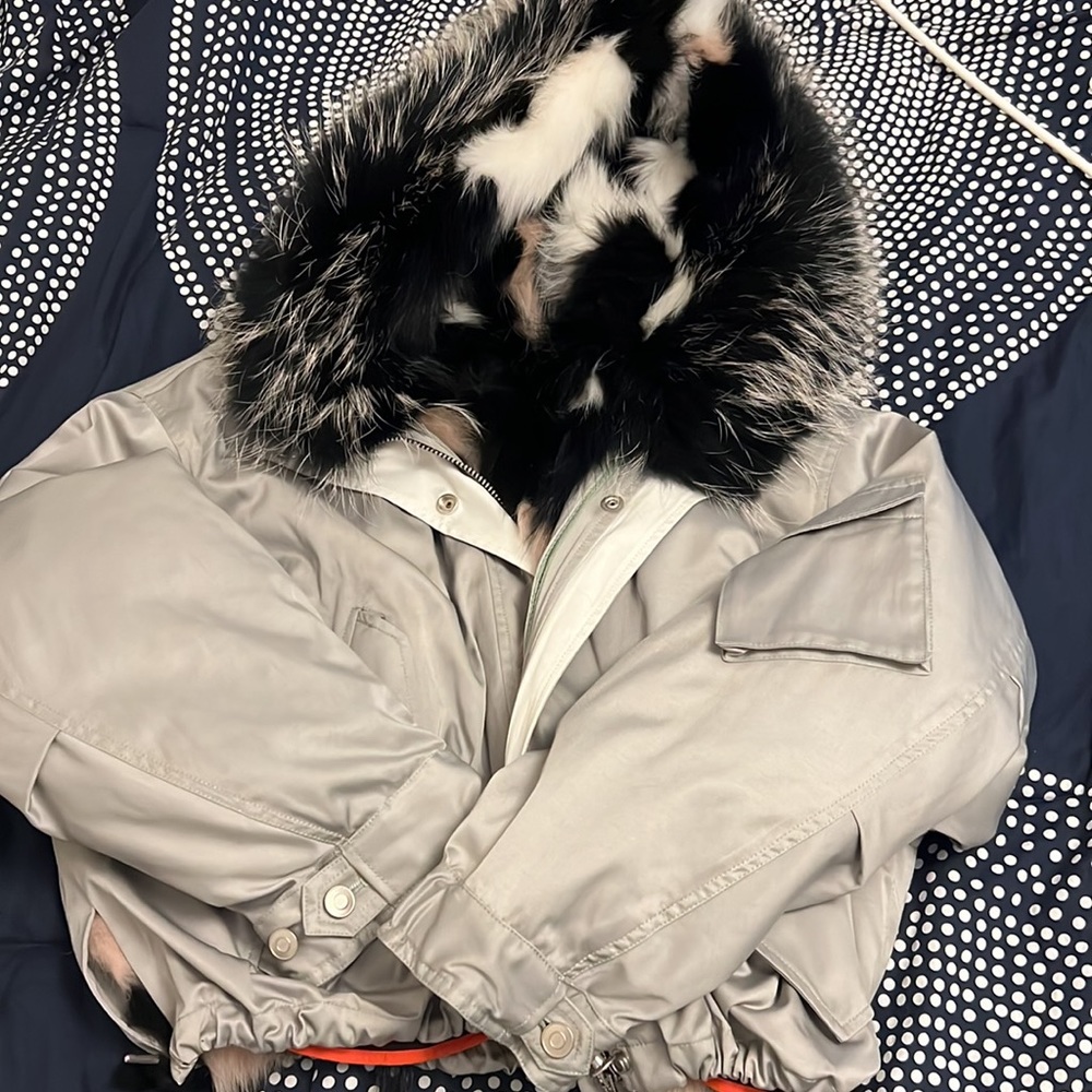 Winter Coat - image 5